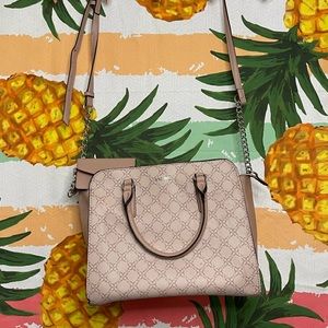 EUC Nine West Purse